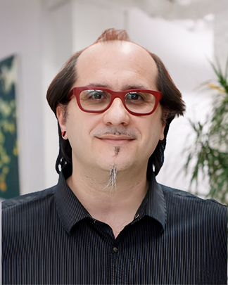 Dr. Davide Ruggero
